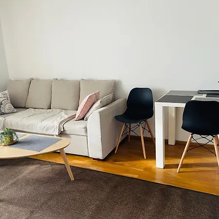 Scandinavian Design Stylish 1br Heart Center With Balcony 12 Apartment *
