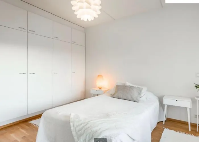 Scandinavian Design Stylish 1br Heart Center With Balcony 12 *